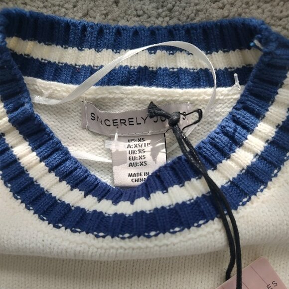NWT London Crop Sweater - Picture 2 of 2
